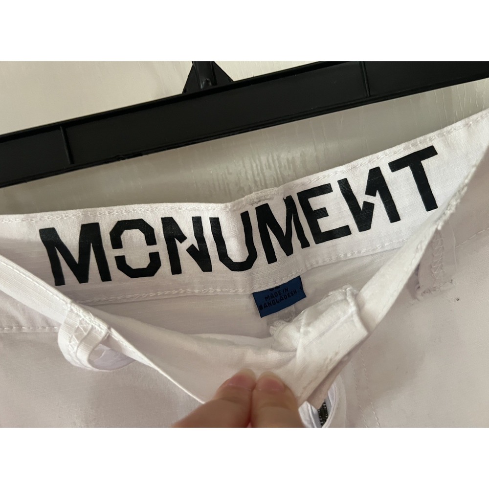Monuments Men's White Cargo Shorts Size 32 Cotton Front Button Pockets - Picture 5 of 5